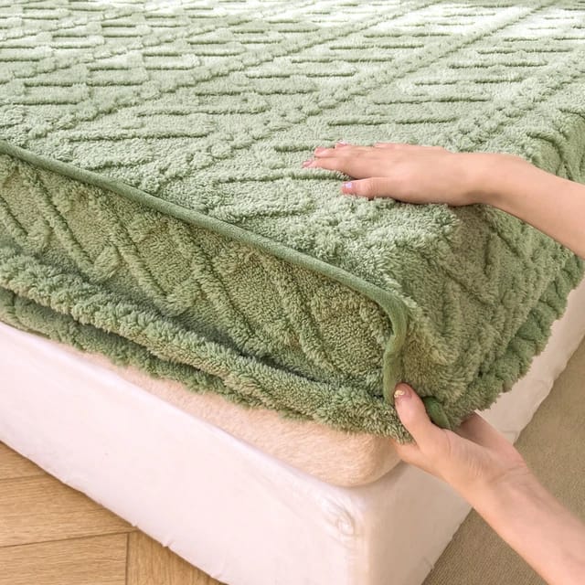 Premium Winter Elastic Bedsheet